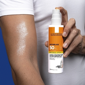 Anthelios Invisible Spray Ultra Resistant SPF 30 - Sprej na opaľovanie pre citlivú pokožku